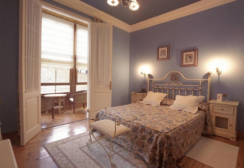 Hotel Villa De Луарка Экстерьер фото